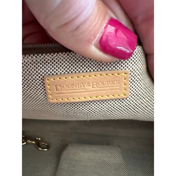 Dooney & Bourke monogram canvas handbag satchel bag - Picture 8 of 8